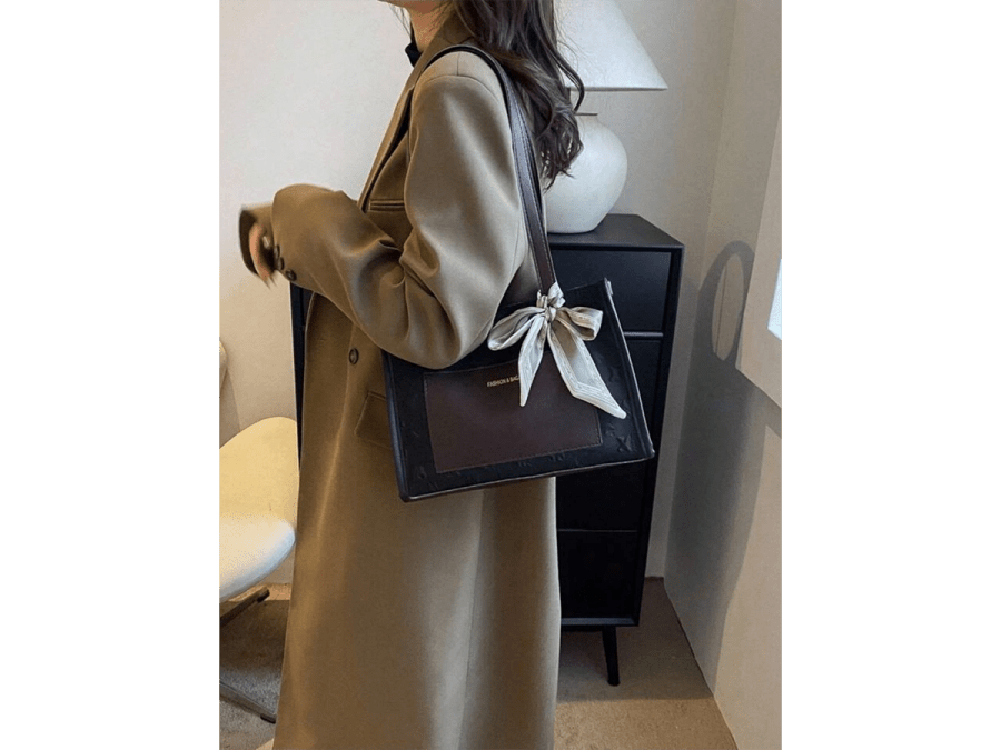 Bags 21- Women Fashion Versatile Shoulder Bag
$16