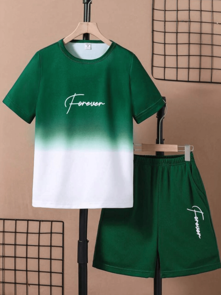 Kidswear 21-Tween Boy's Gradient Short Sleeve T-Shirt And Shorts Set
$14