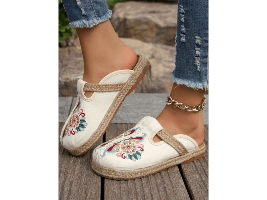 Shoes 11-Women's Flower Pattern Flat Shoes, Casual Slip-Ons, Lightweight & Comfortable
$25